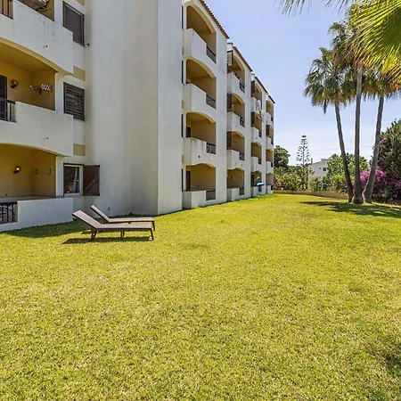 Yangmar By Alzira Apartment *