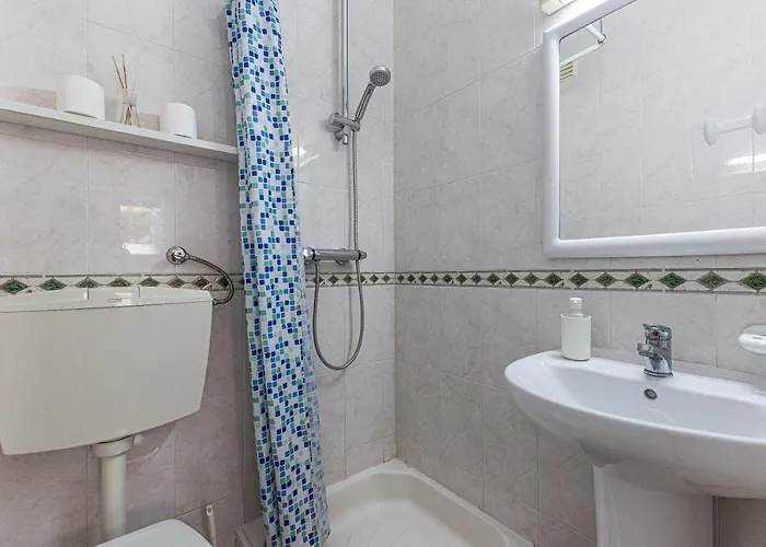 Yangmar By Alzira * Albufeira